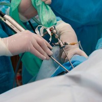 Артроскопия суставов в Израиле: возвращение к активной жизни за срок от одной недели